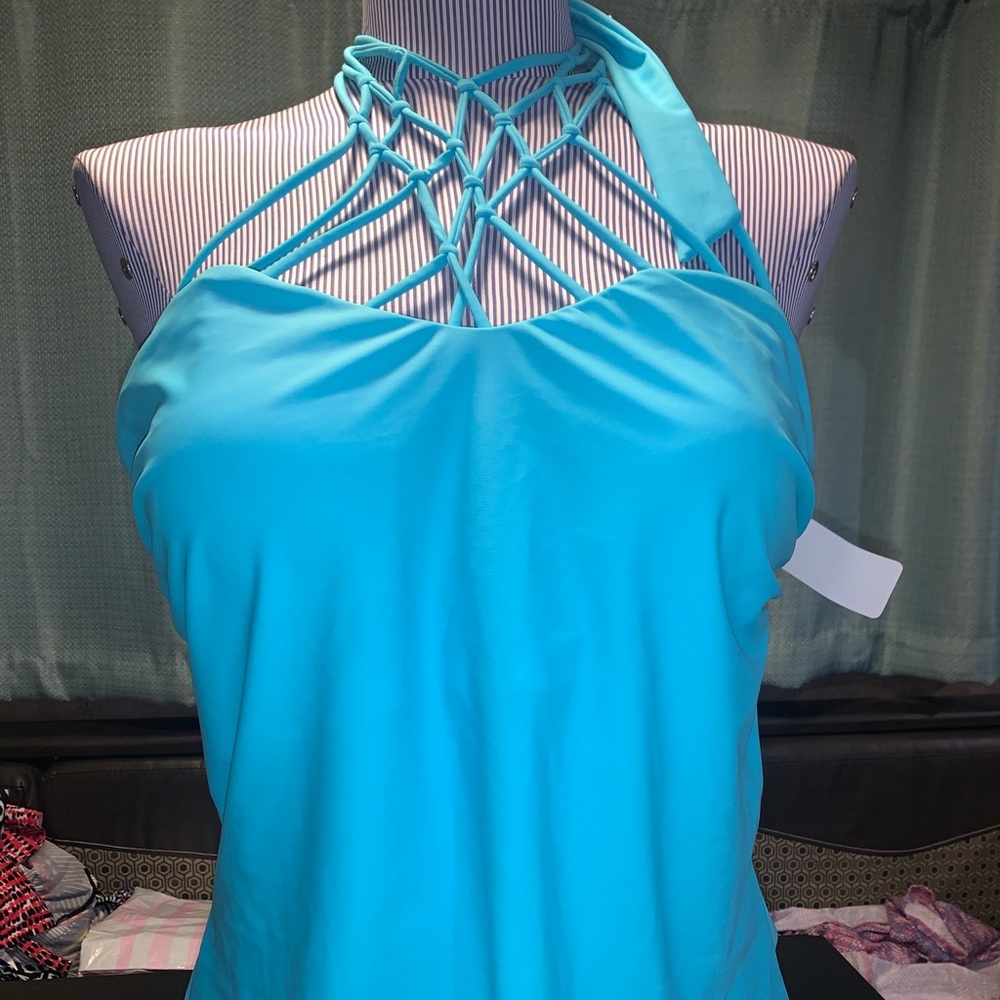 Island escape Swim Top. NWT